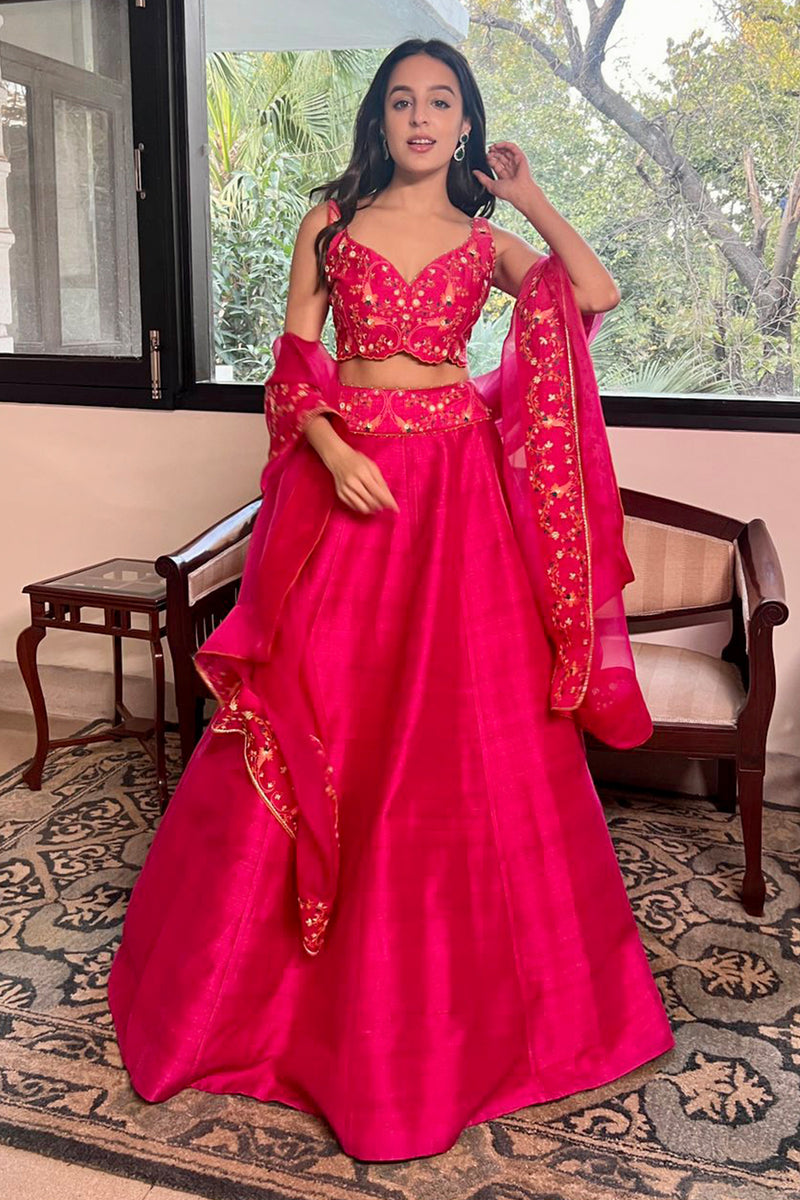 TARINI MANCHANDA in RANI NOOR LEHENGA SET