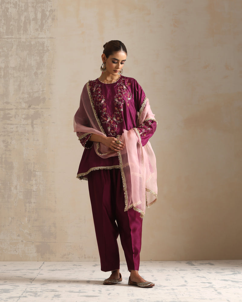 AUBERGINE NYRA KURTA SET